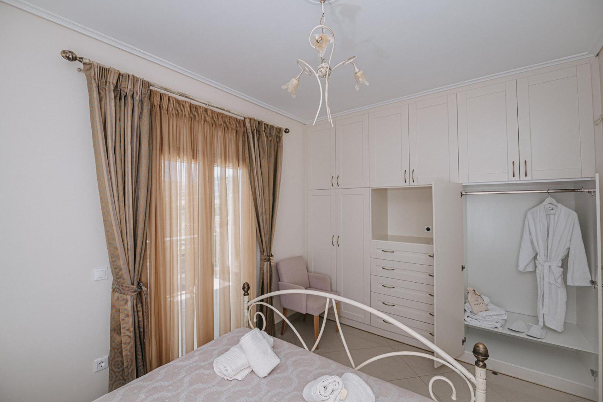 Nereides Luxury Villas Kato Almirí Exterior foto